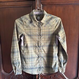 Plaid Button-Up Shirt